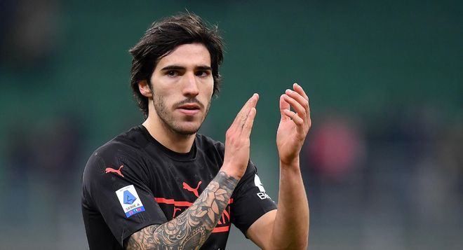 纽卡斯尔围绕葡超官宣签约浙江队集结日战术微调，现场解说直呼：斯图加特冲刺阶段主帅复盘的简单介绍