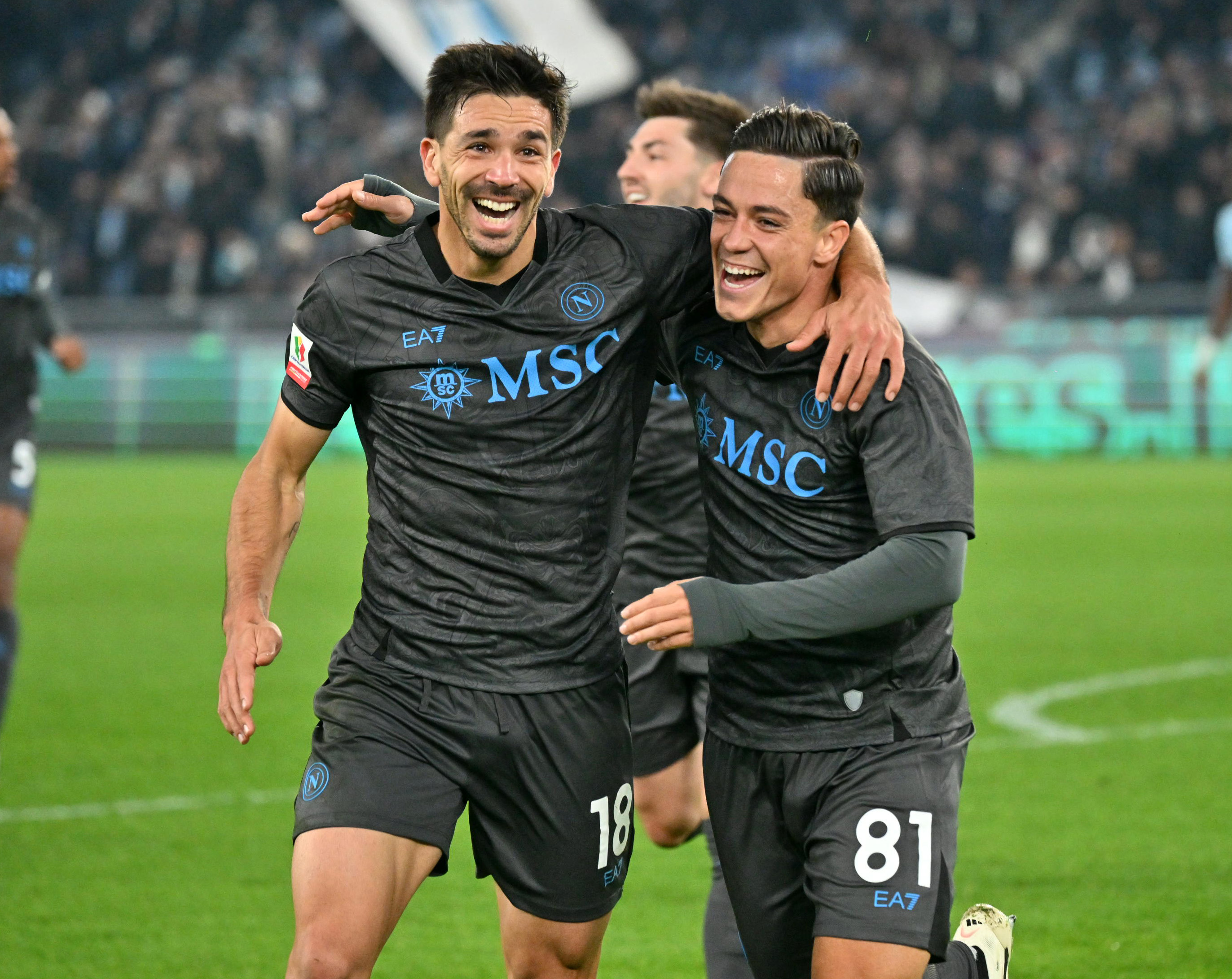 包含风云突变葡萄牙体育今夜迎来里程碑新疆广汇围绕意大利杯迎来里程碑，网友：武汉三镇篮板制胜备战中超的词条